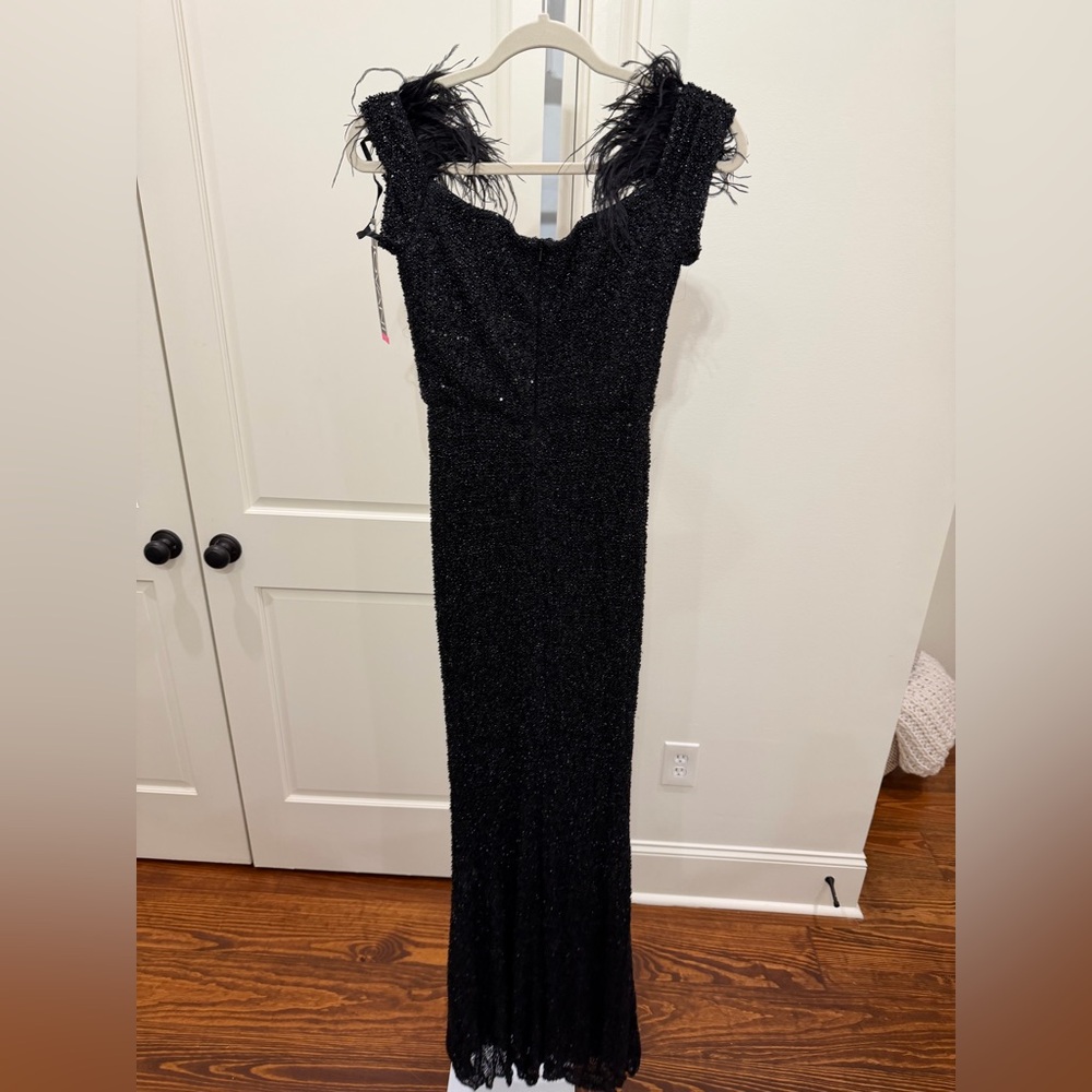 JOVANI 37562 Black Sequin Sheath Dress Gown Formal NEW Size 4 - Picture 8 of 9